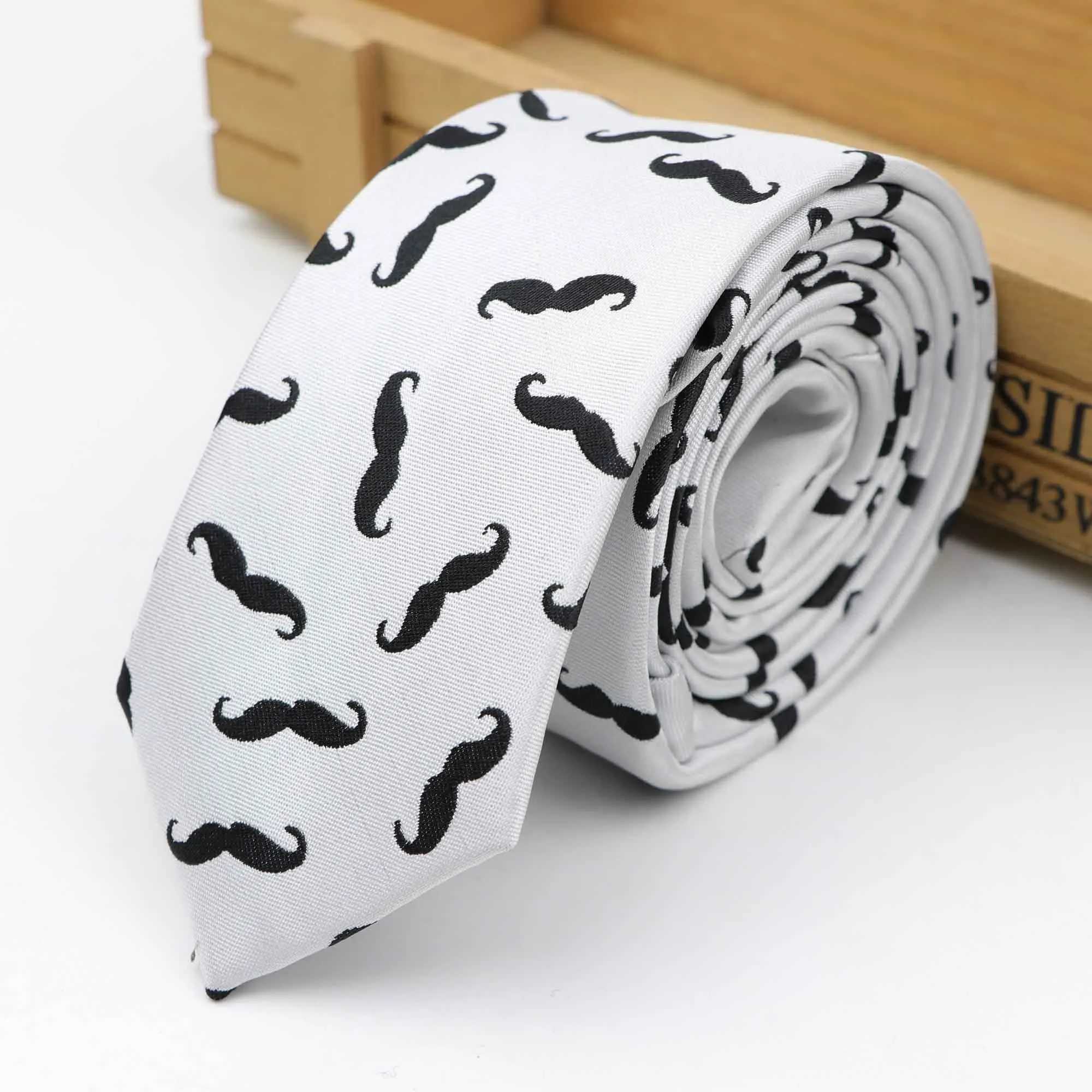 Polyester Mustache Neck Tie Set For Men Slim Necktie Bow Tie Handkerchief Suit Tie Bow ties Pocket Square Cravat