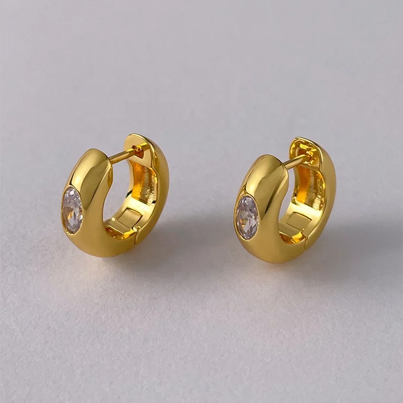 18K Gold Plated Brass Jewelry Oval Diamond Zircon Small Hoop INS Accessories Earrings E211339