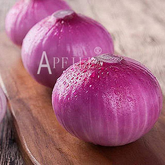 The place of origin is directly supplied to Yunnan farmers  Freshly digging onions shallots fresh onions and fresh vegetables