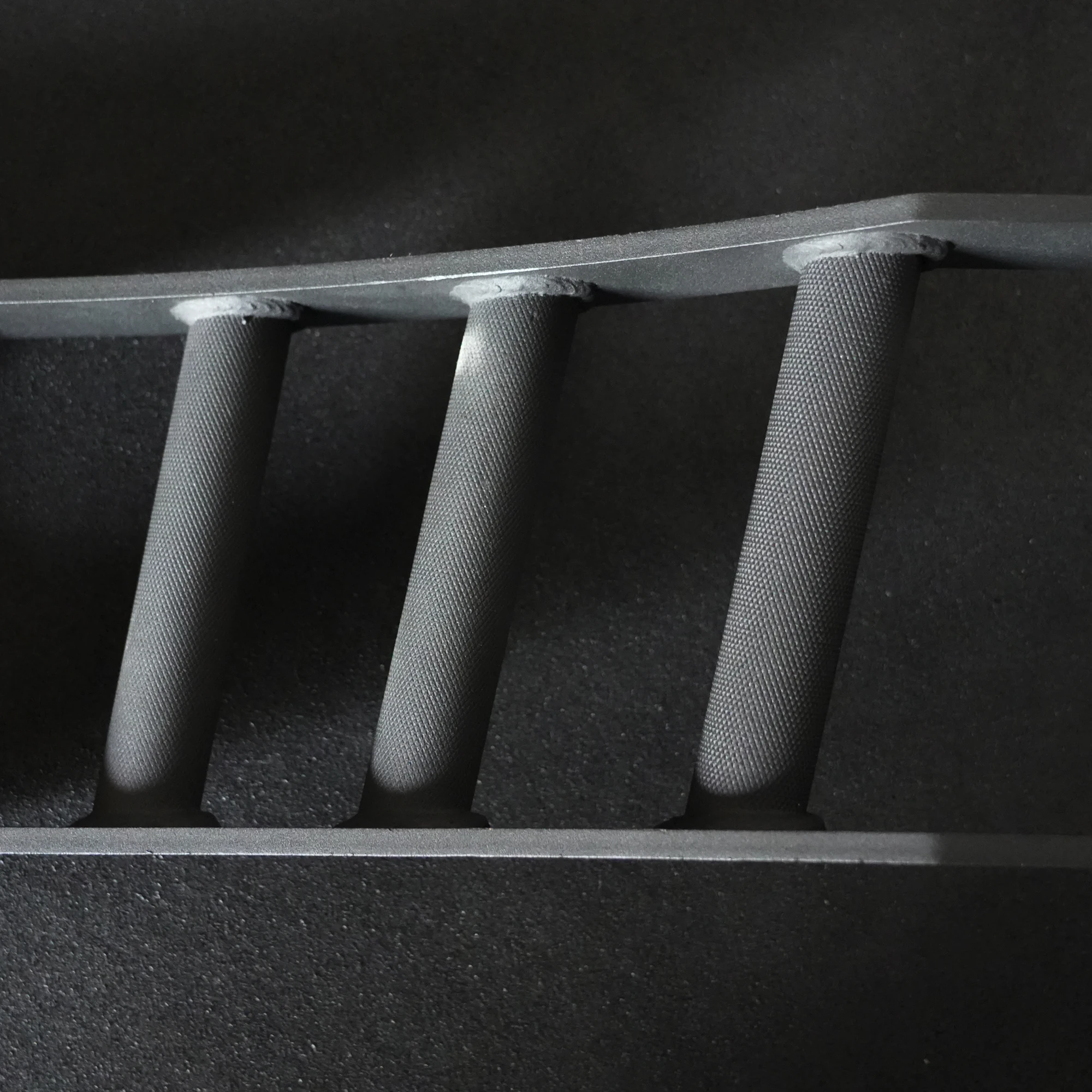 2024 Newest Multi Weightlifting Barbell Bar New designed OEM service Swiss 15kg Gym Fitness