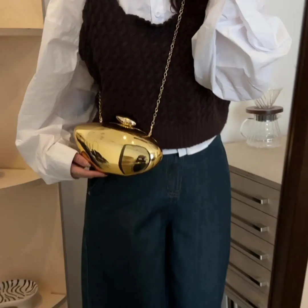 2024 New Arrival Personality Mango Shape Acrylic Bag Chain Crossbody Trendy Bags For Women