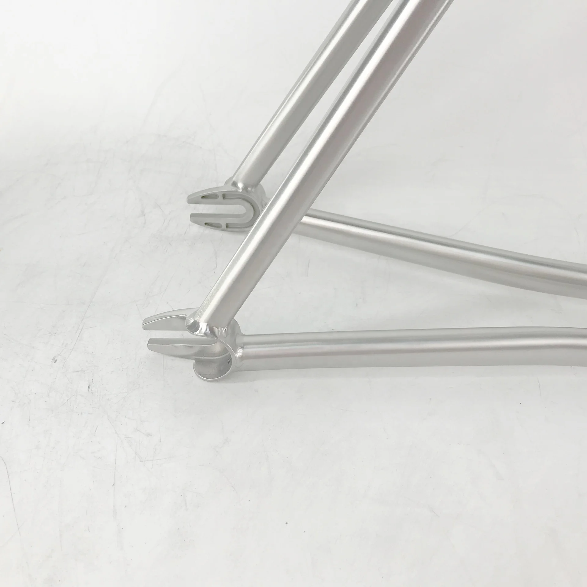 Single speed  newest titanium fixed gear road bike frame