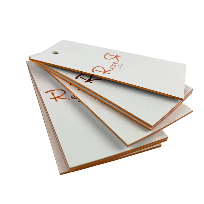 
 Изготовленный на заказ логотип золотой край одежды класса люкс этикетки с горячее тиснение логотипа  