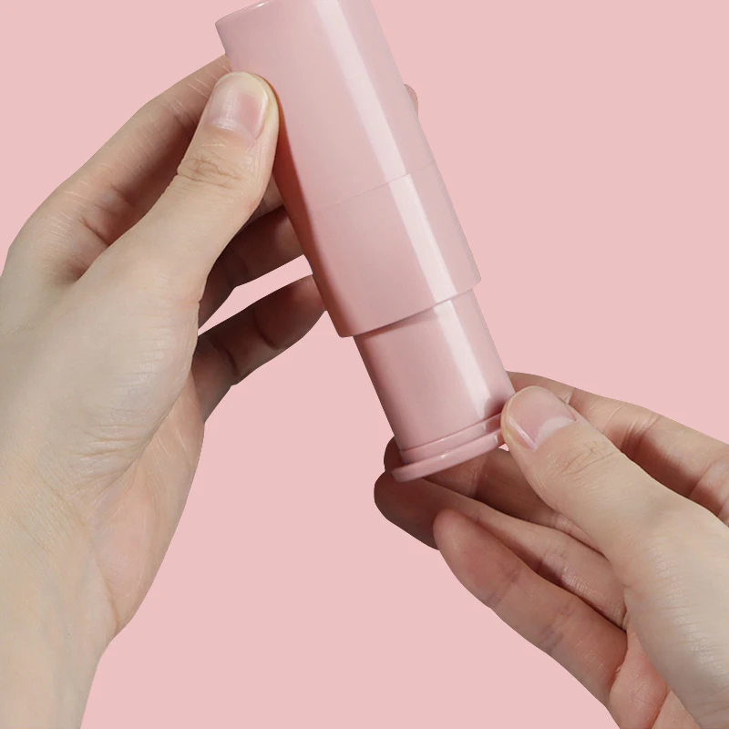 OEM Custom Logo Vegan Small Pink Empty Blush Stick Containers Single Acrylic Handle Mini Wine Blush Rose Power Makeup Brush Set