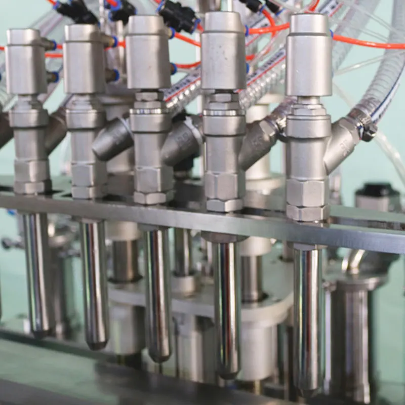 Automatic Bottles Filling Capping Machine Within 1600 Per