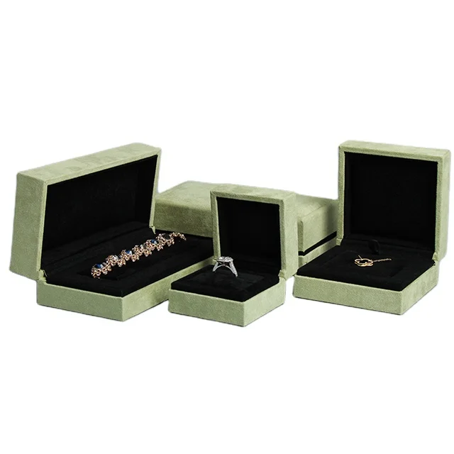 Whosale green suede custom jewelry box diamond packaging box jewelry  bracelet box high-end custom logo