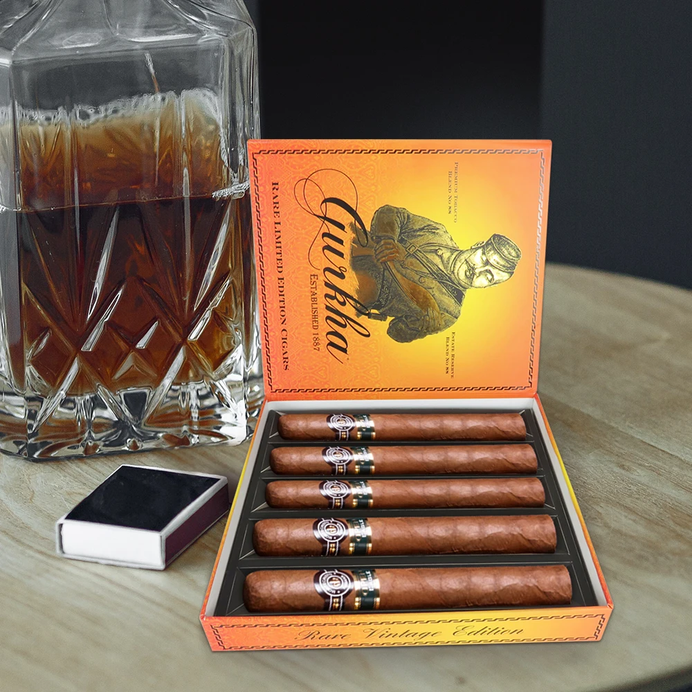 Luxury Paper Humidor Box MDF Wooden Tobacco Case Robusto Toro Cigars Packaging Custom Cigar Boxes