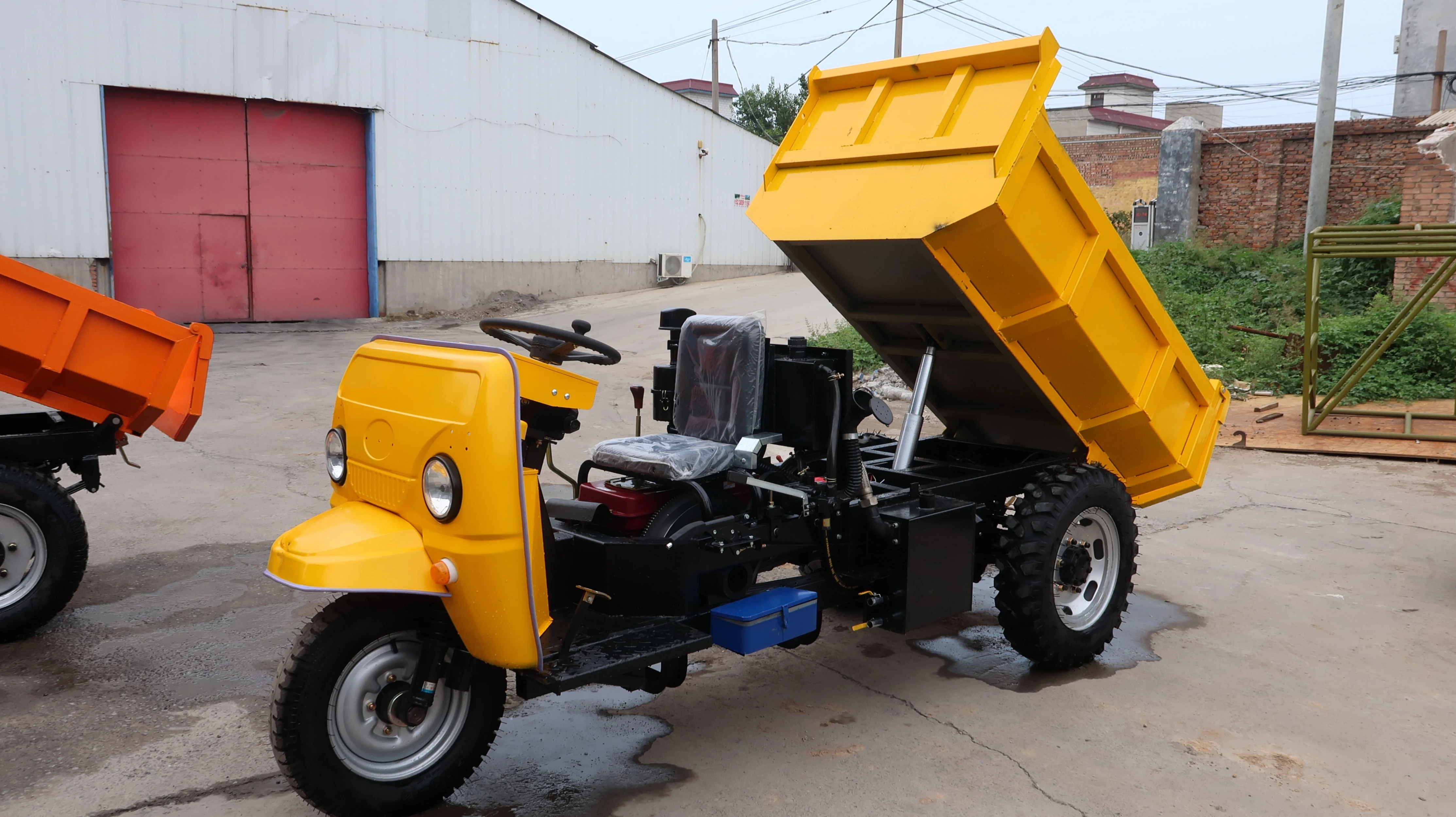 Mini 3 Wheel Dumper Cargo Tricycle 3 Wheel Motorcycle Dump Truck For Sale