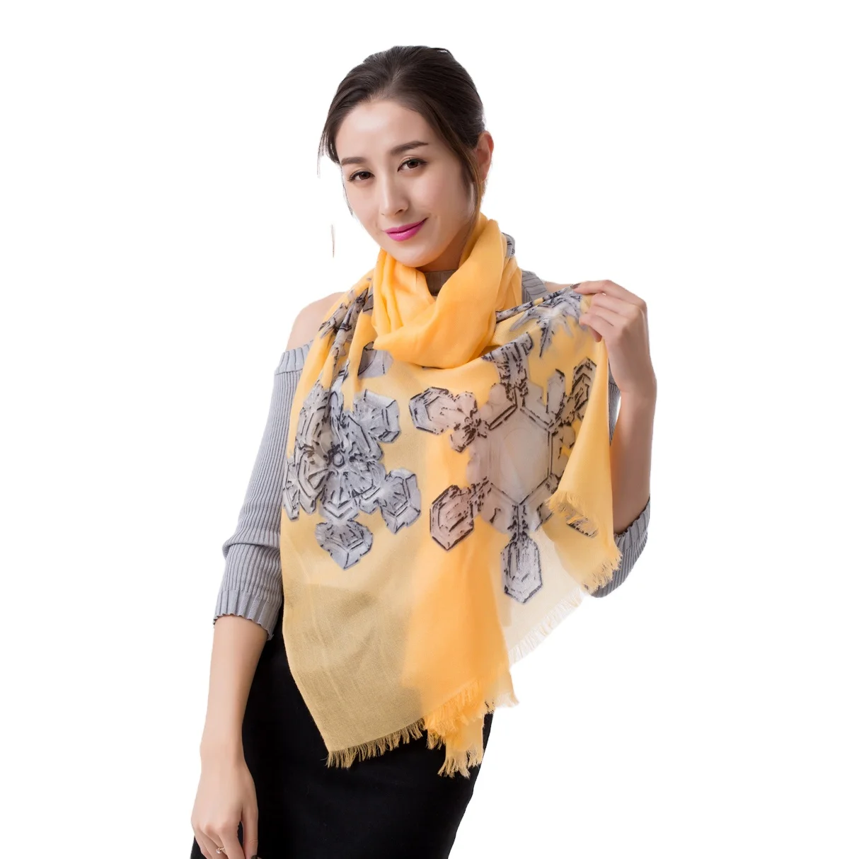 Hot Sale Women Winter Headscarf Floral Hijab Pashmina Cashmere Scarf With Tassel