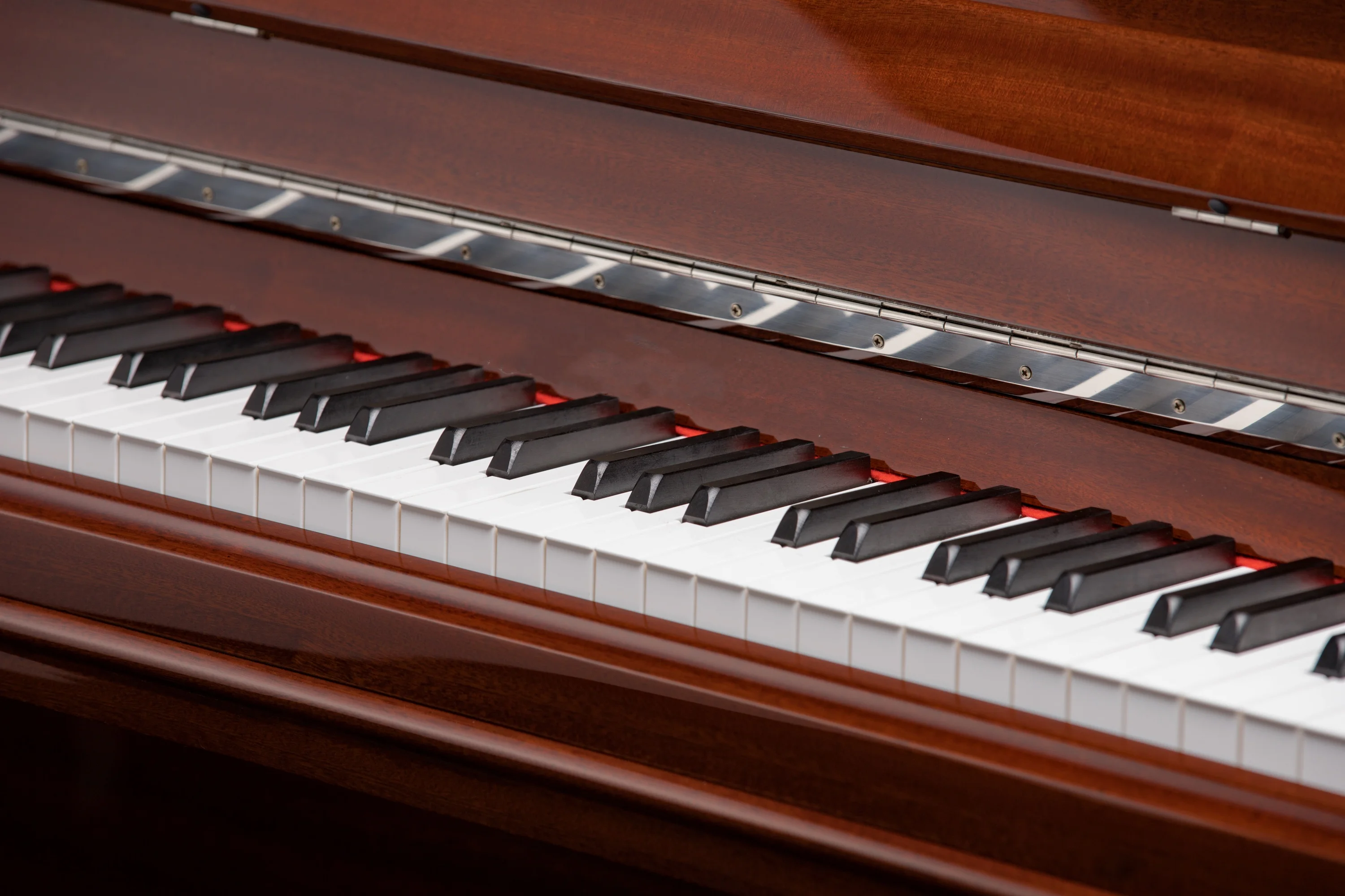 acoustic mahogany vertical piano