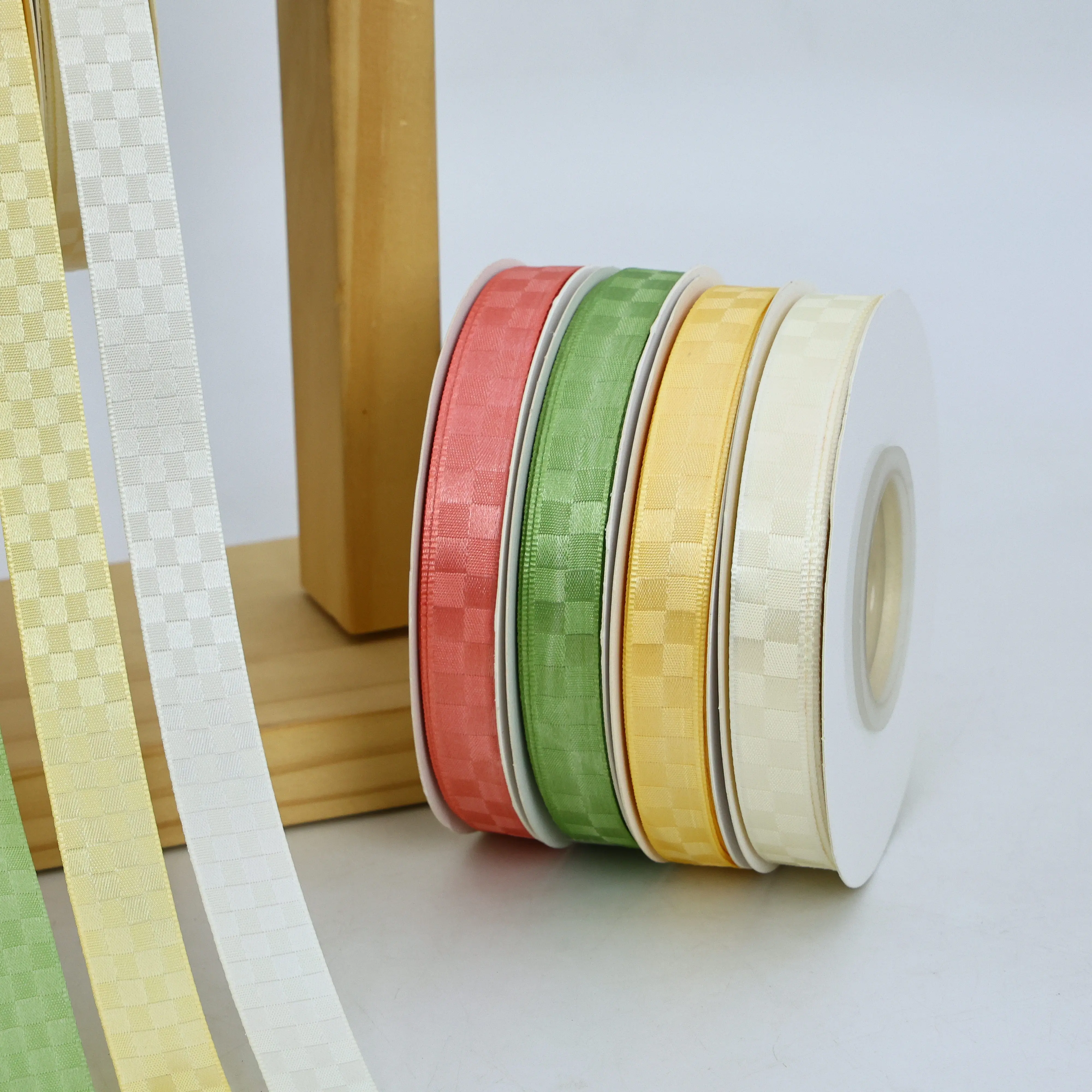 Wholesale 100% Polyester Blue Checkered Ribbon Gingham Plaid Flower Satin High Quality Gift Wrap Roll Festival Decorate