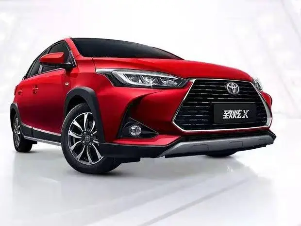  Подержанные автомобили для Toyota Yaris подержанные toyota yaris