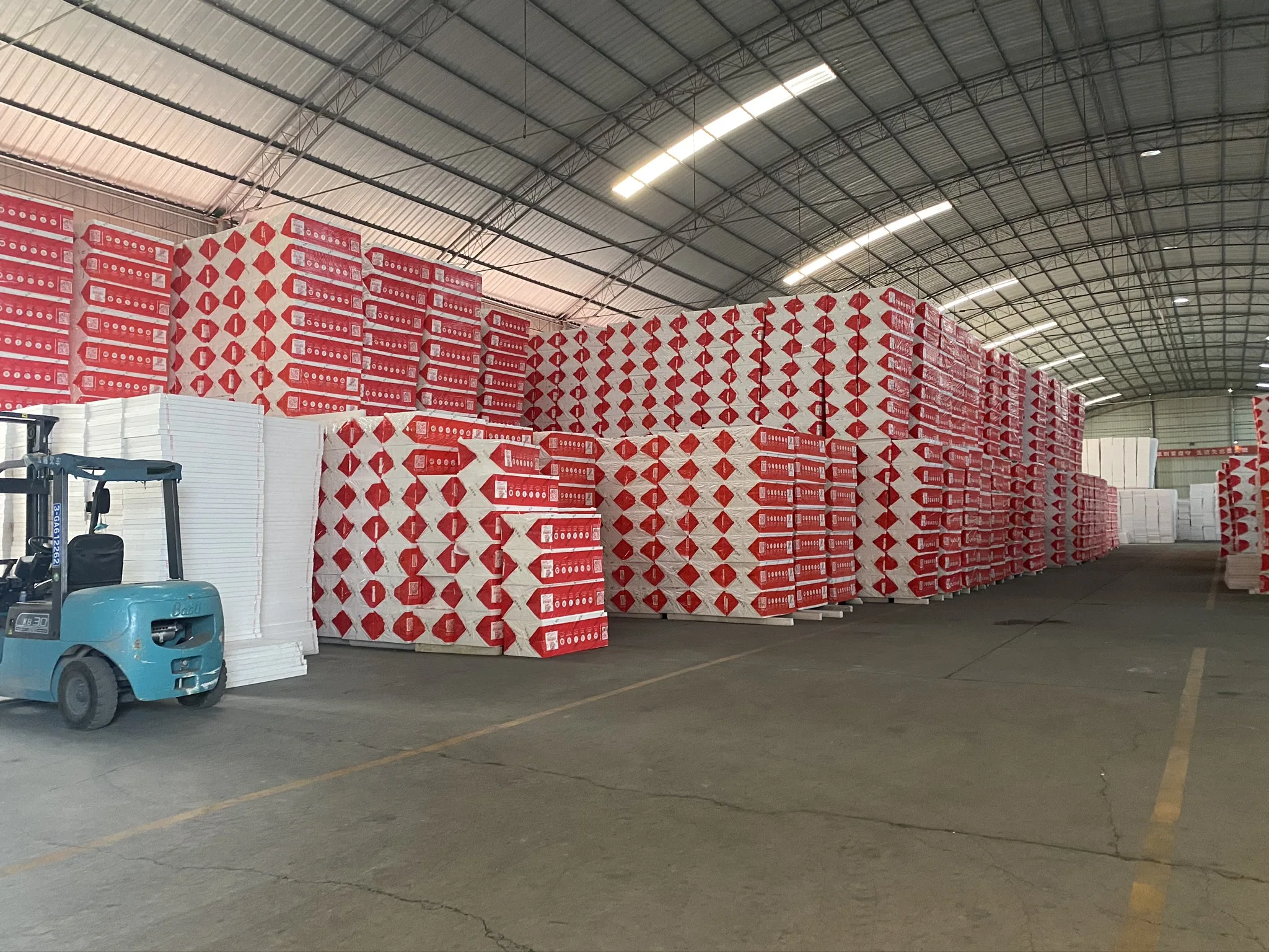 Wholesale High Quality Exterior Wall Roof custom size XPS Boards B1 Grade Extruded Boards