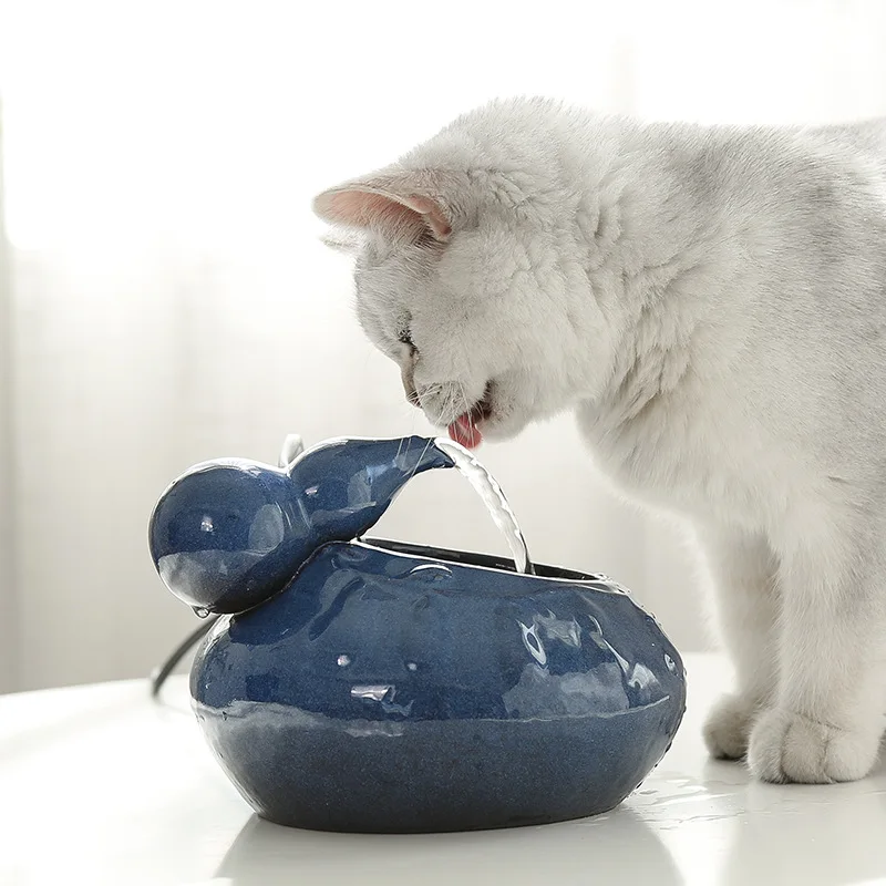 White color Leaf design Cat and Dog Automatic Water Dispenser new arrive printed portable ceramic pet water feed
