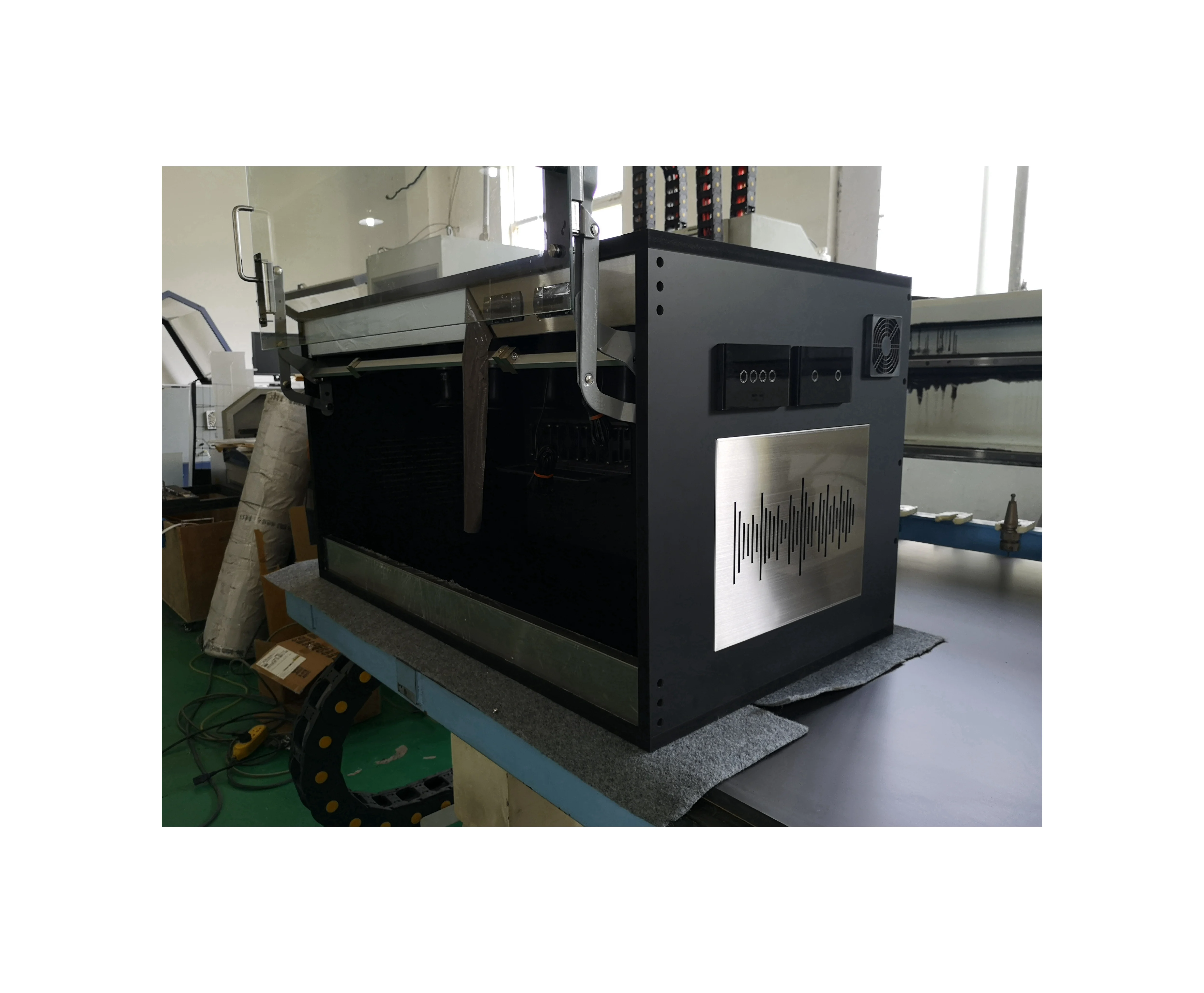 Affordable High-quality silver bat cool Wi-Fi link intelligent single temperature control reptile cage