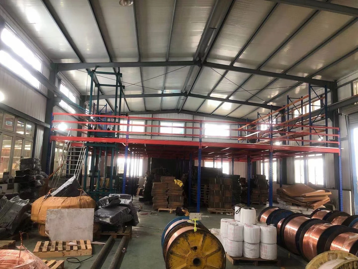 Factory Direct customized used Selling Multi Racking System Storage Rack Shelf For The Garage