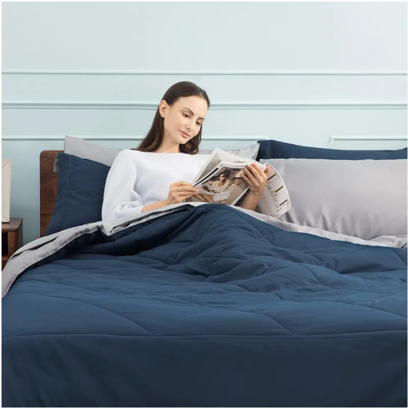 Navy Bedding Set Queen Reversible Bed Sets in a Bag with Comforters, Sheets, Pillowcases Shams and Comforter OEM szie bed set