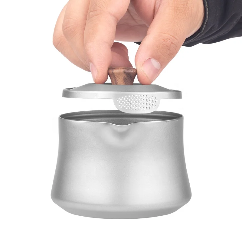 Double Walled Titanium Gaiwan Kung Fu Tea Set and Saucer Chinese Traditional Teacup w Cover Portable Tureen for Camping