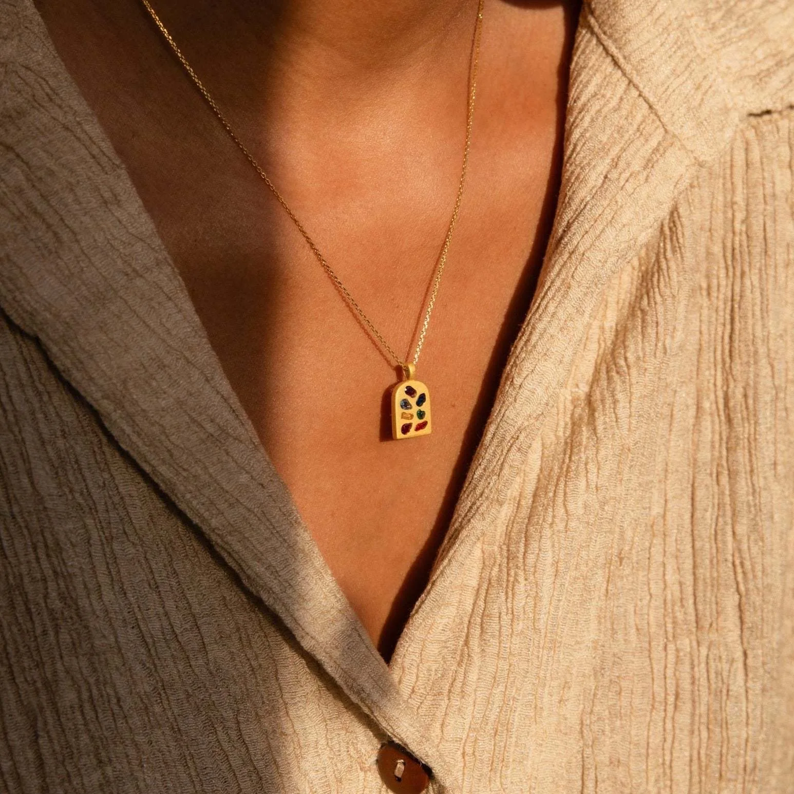 Arc de Triomphe U-shaped kaleidoscope lucky symbol inlaid zirconium necklace