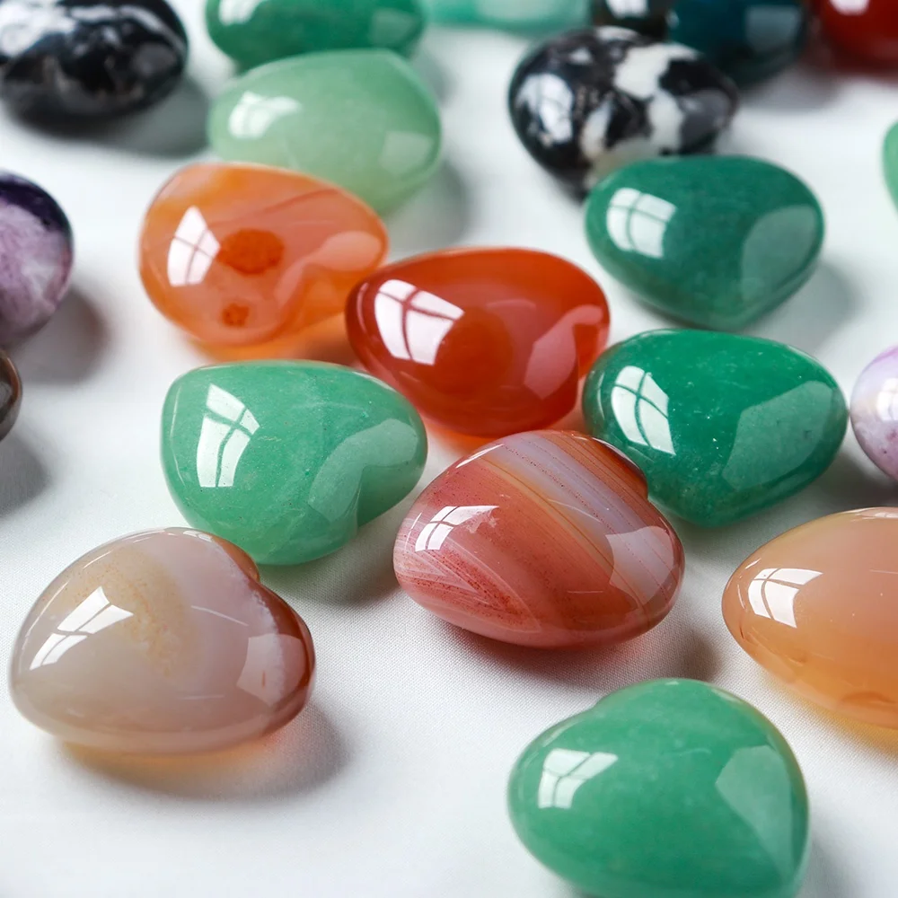 Hand-carved natural stone wholesale crystal heart available for selling