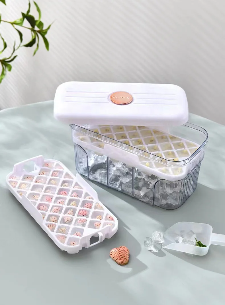 Household Kitchen Refrigerator Square Whiskey ice Maker Storage With Lid Silicone Mold Box  Molde Ice Cube Tray