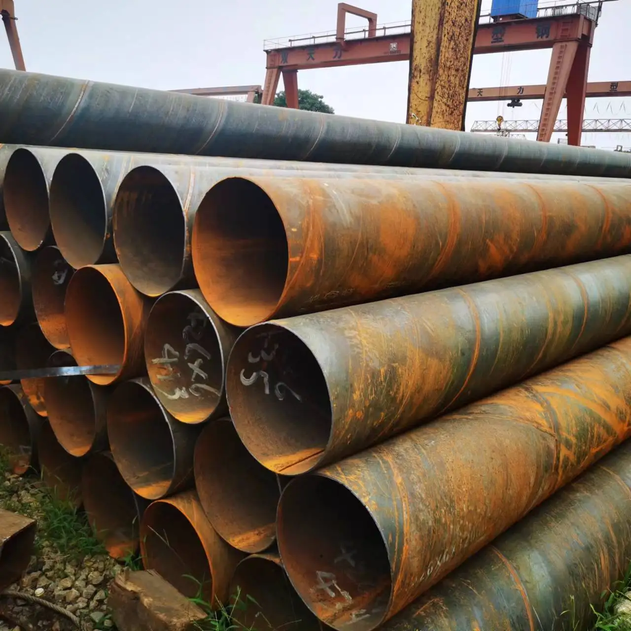 High quality hot selling products manufacturer direct sales spot stock spiral welded steel pipe