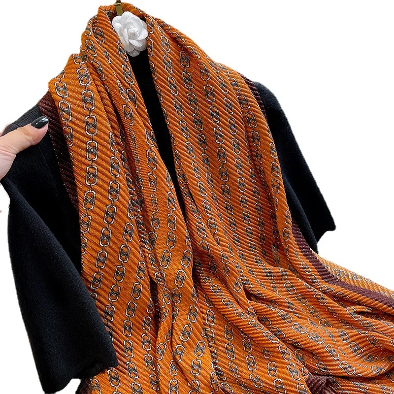 Корейский популярный золотой Шелковый плиссированный шарф, Высококачественная женская зимняя шаль с надписью, шарф