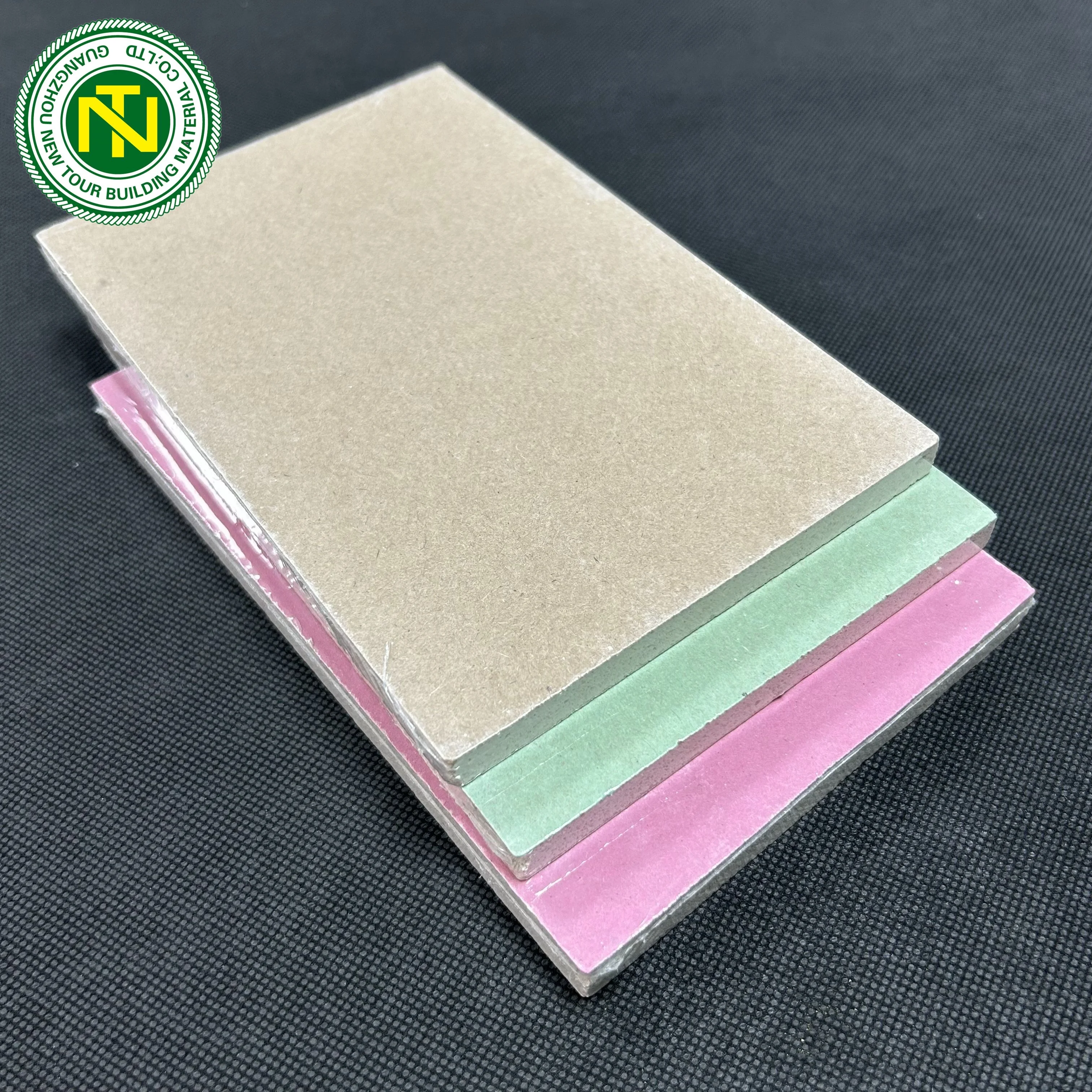 High Quality Gypsum Board/ Plasterboard/ Drywall SIZE 1200*2400*9.5 MM for ceiling