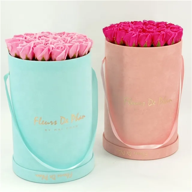 Round gift boxes for rose dry flower arrangement