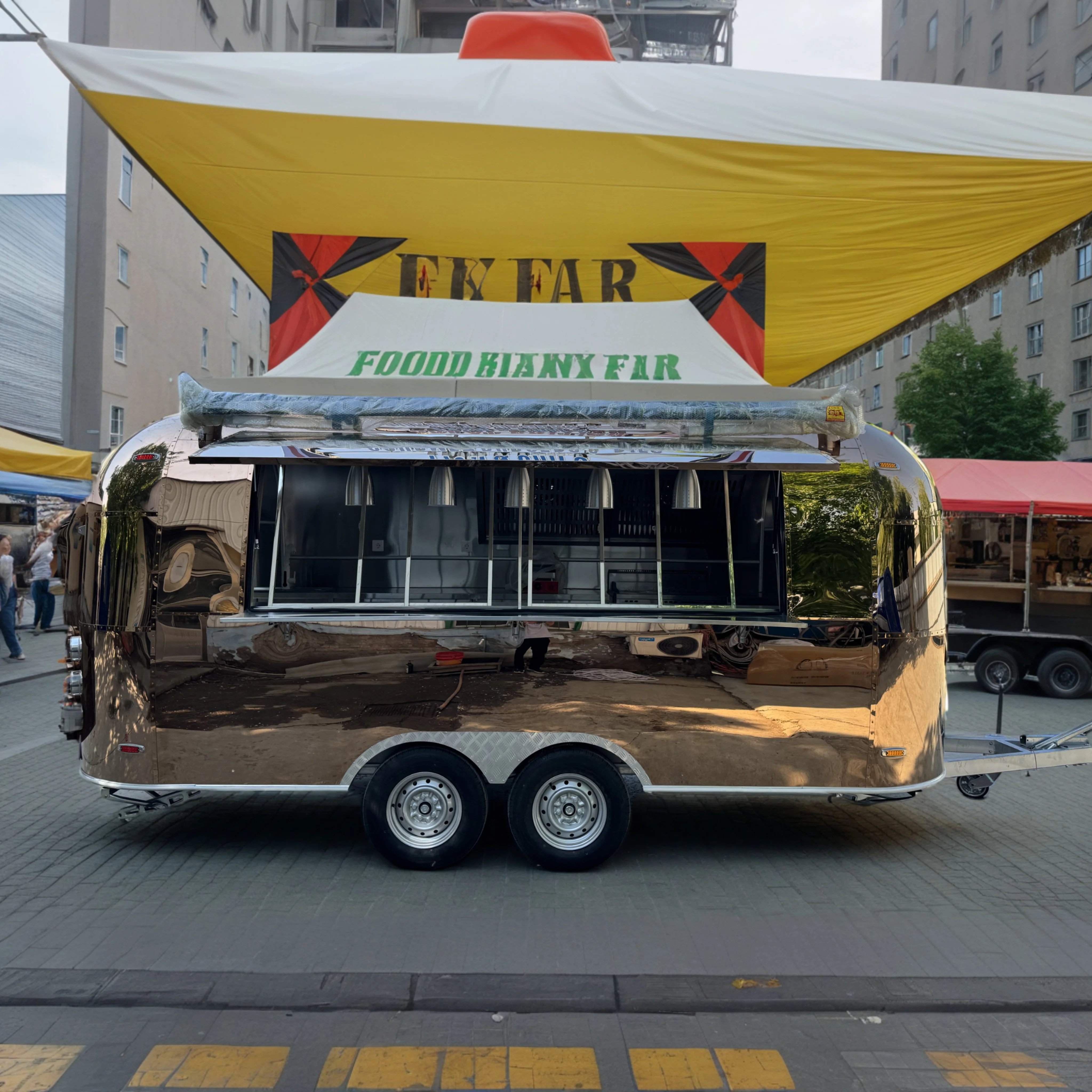 Custom Size Hot Dog Cart Smoothie Snack Food Truck Coffee Bar Australia Standard Airstream Food Truck