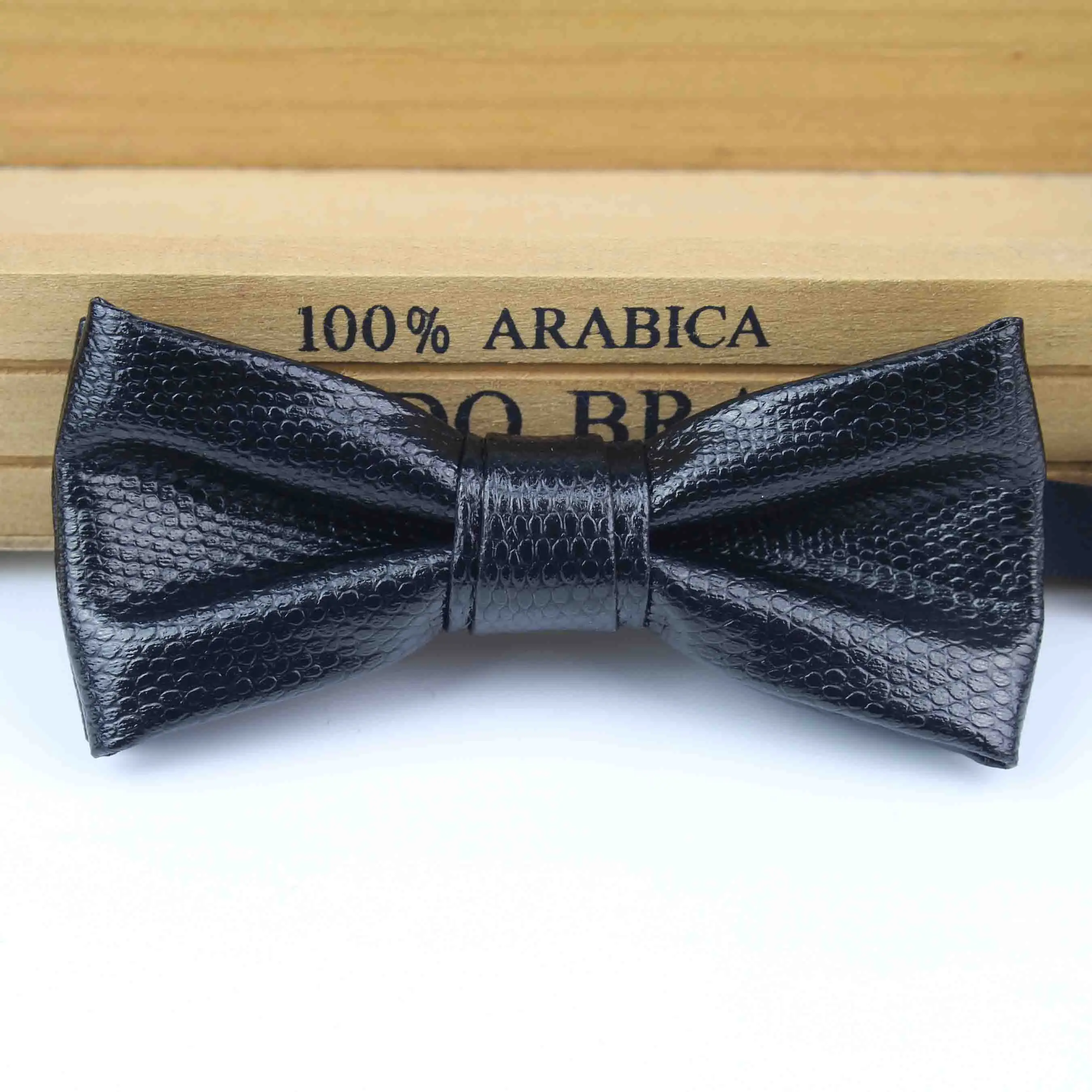 Fashion Valued Pu Leather Men Patchwork Bow Tie Female Necktie Red Gold Silver Adult Cravate Homme Wedding Party Ties For Men