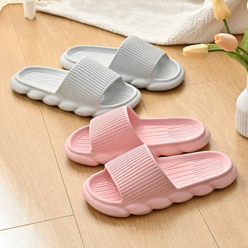 2023 Factory Price Cheap Summer Unisex Flat Anti-Slip Bathroom Casual Soft Light Eva Cloud Indoor Home House Slipper