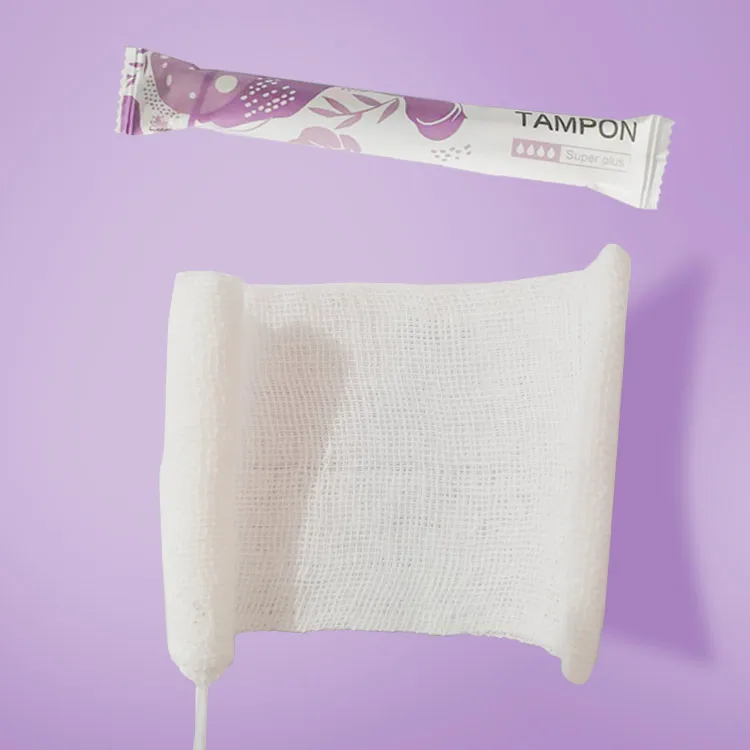Vaginal applicator, vaginal liquid applicator, gauze cotton core