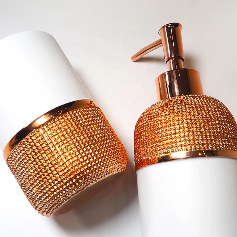 Factory Direct Sale Classical 4PCS Hotel Bath  Accessories  Plastic Bathroom Set