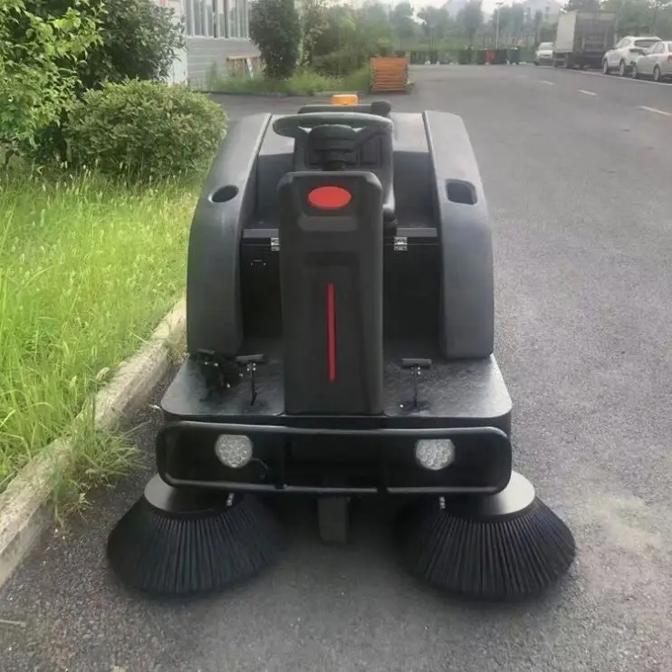 Professional Dust Cleaning Machine Road Blower Sweep With A Vacuum Cleaner Wholesale