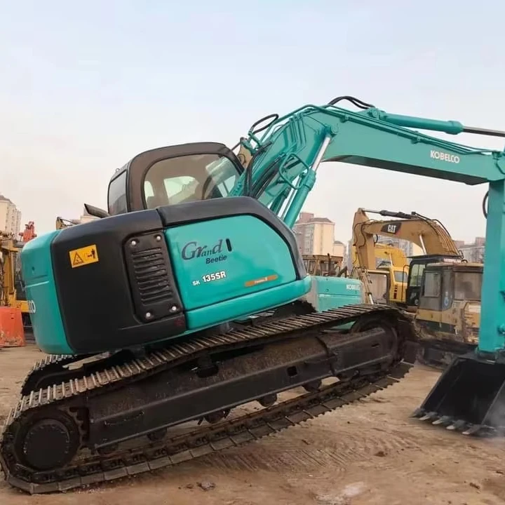 Экскаватор KOBELCO SK135i б/у сертифицированный CE EMC высокое качество малая наработка оснащен гидравлическим насосом Shimadzu