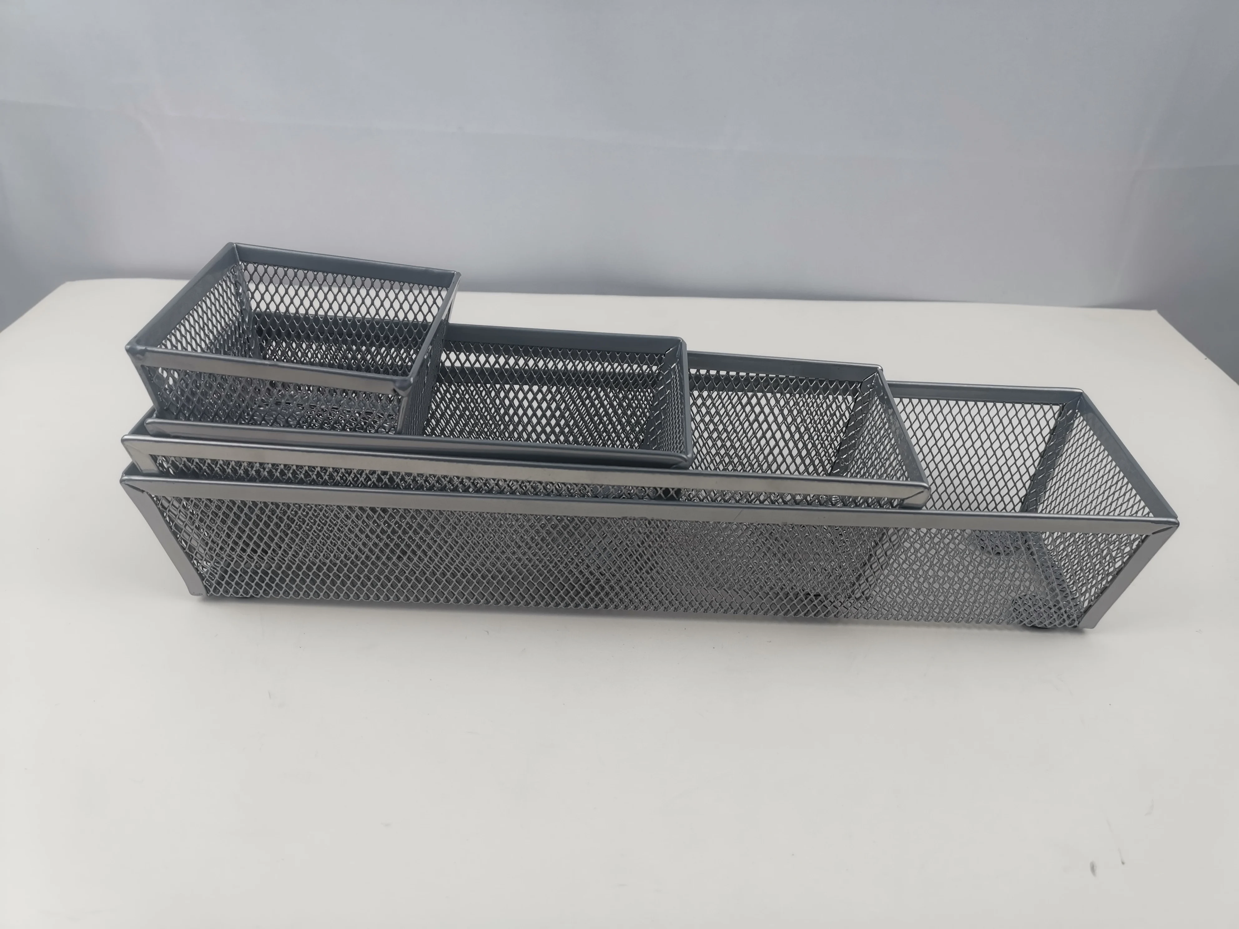Metal Mesh Desk Organizer Desktop Office Supplies Storage tray Home Storage Basket