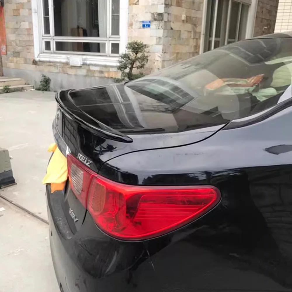 For Toyota Reiz Mark X Rear Spoiler 2010-2018 Spoiler Wing Lip AMG Style ABS Material Unpainted Black Carbon