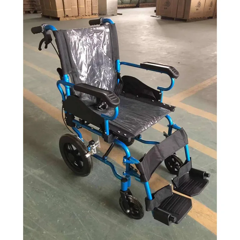Портативная легкая алюминиевая ручная инвалидная коляска хорошего качества для пожилых людей с ограниченными возможностями