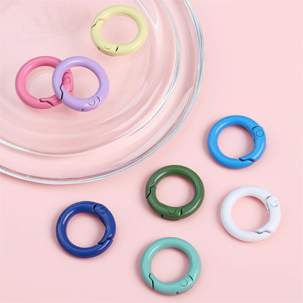 2024 new round spray painted spring buckle split ring keychain metal alloy DIY luggage accessories