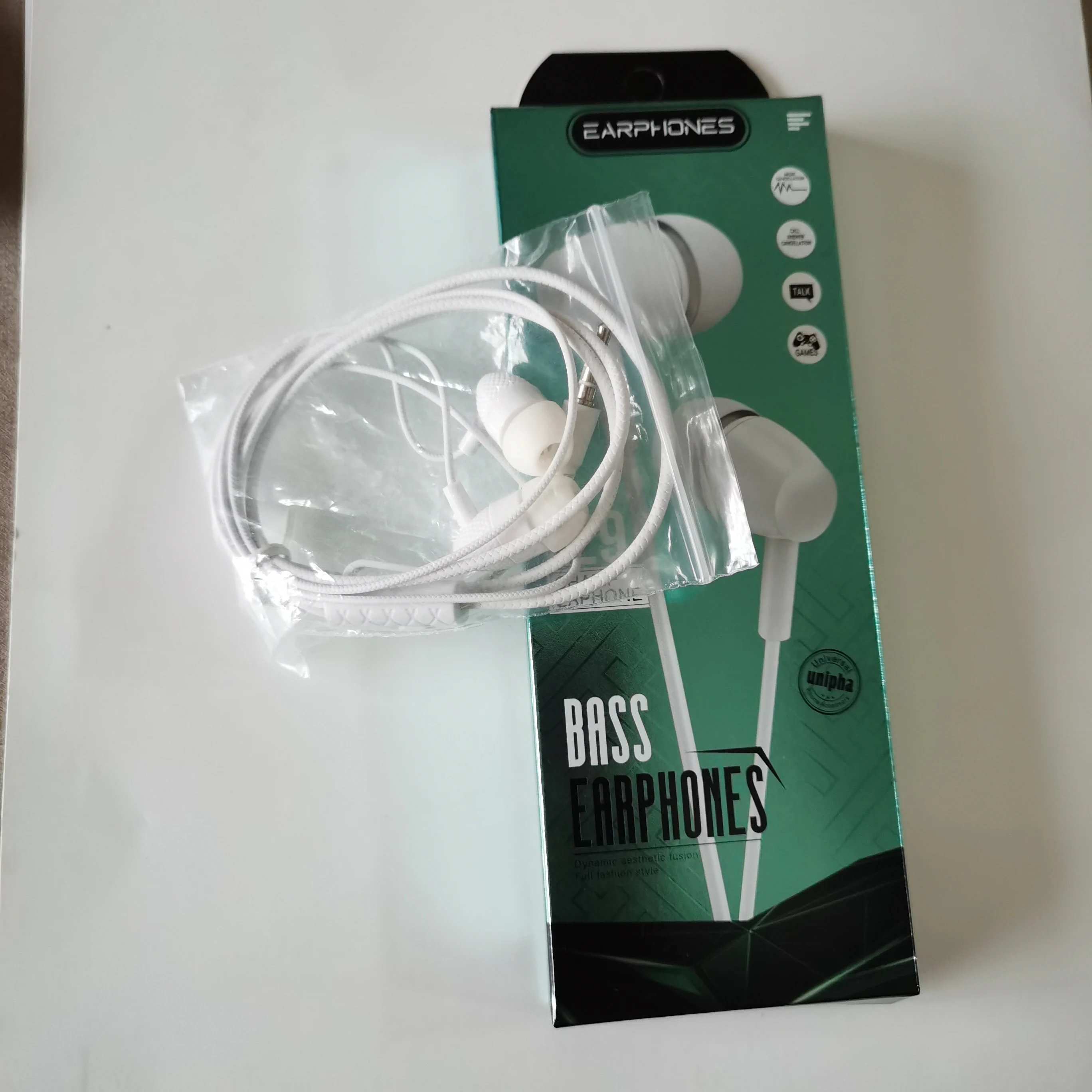 Hot selling noise cancelling hifi smart microphone handfree wired dynamic	earphone accessories