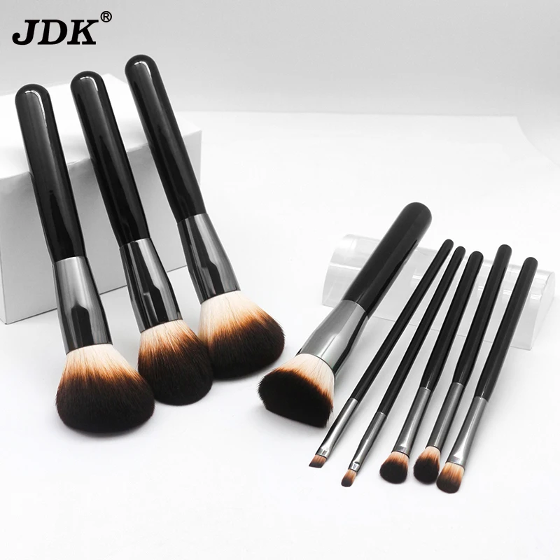 Luxury 11 Pieces  Makeup Brush Set  Custom Logo  Make Up Brushes With aluminium tube