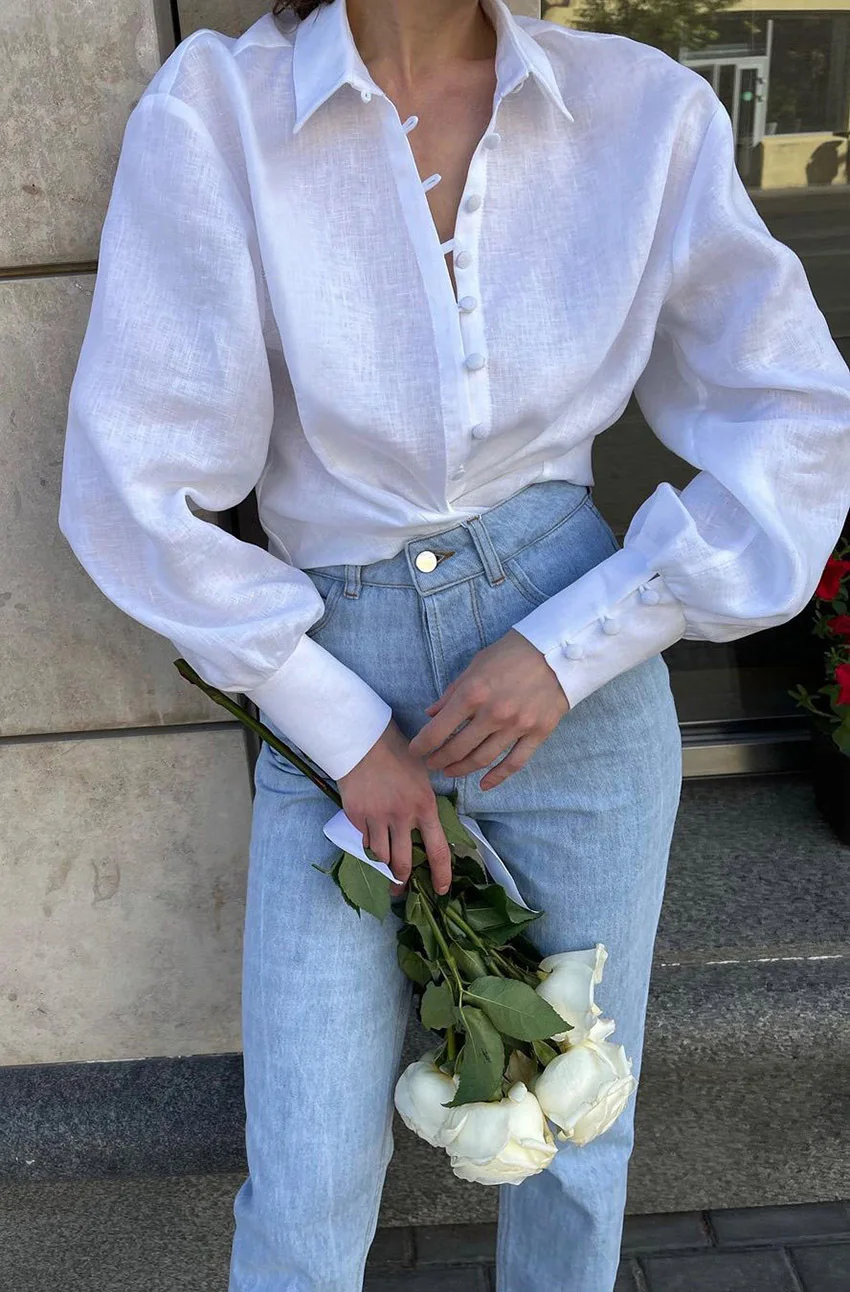 OEM Custom Women Linen Cotton Blouses Sexy White Office Lady Fashion Lantern Sleeve Tops Elegant Blouse for Ladies
