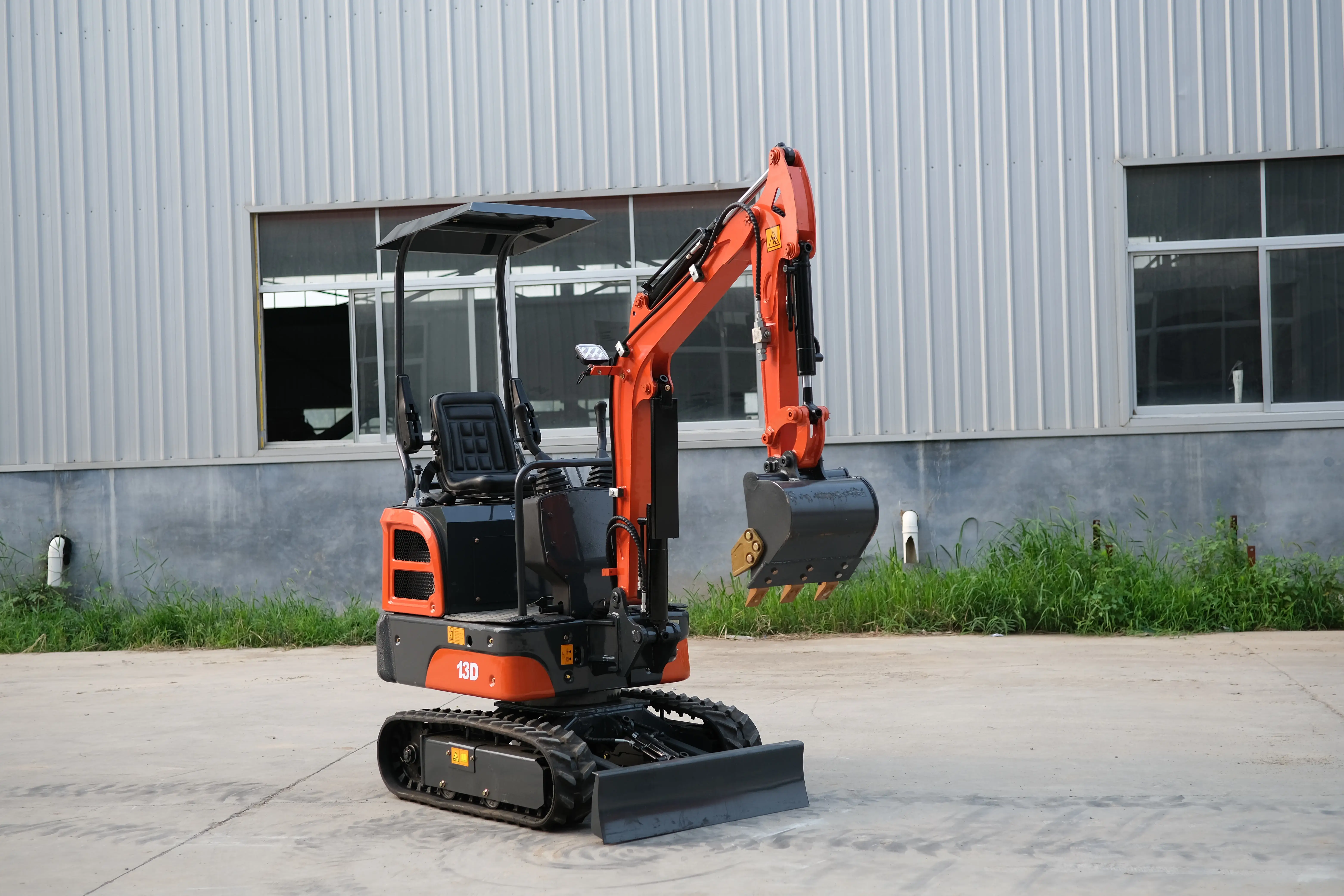 Shanding SD13D Mini Track Crawler Micro Digger Tractor   Small Excavator