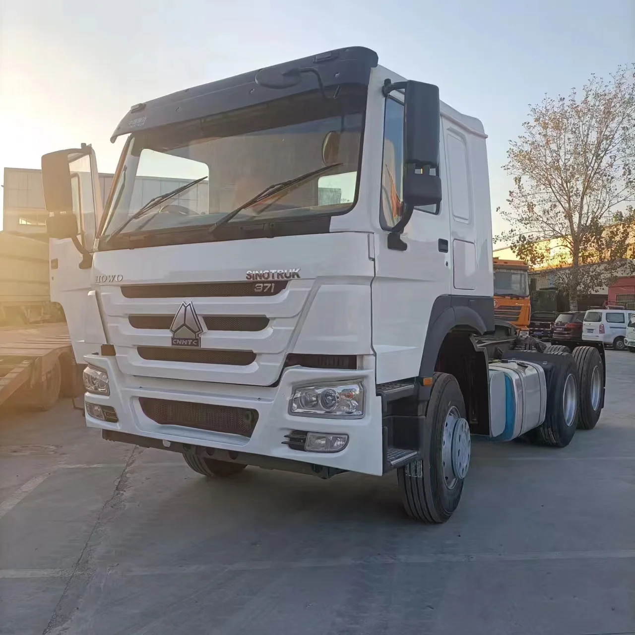 2020 Hot selling Heavy Truck China National Heavy Duty Truck Group Haowo 371 Haowo Trailer Head Haowo Tractor Price