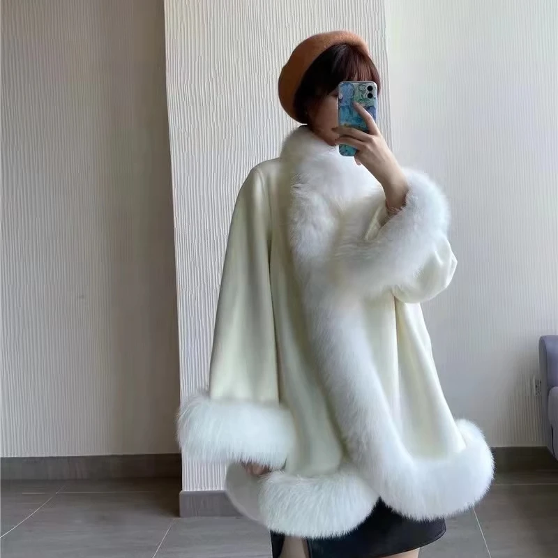 New Design  Cashmere  wool  Winter  coat Women Warm Fashion wool and  fox  fur trim cape