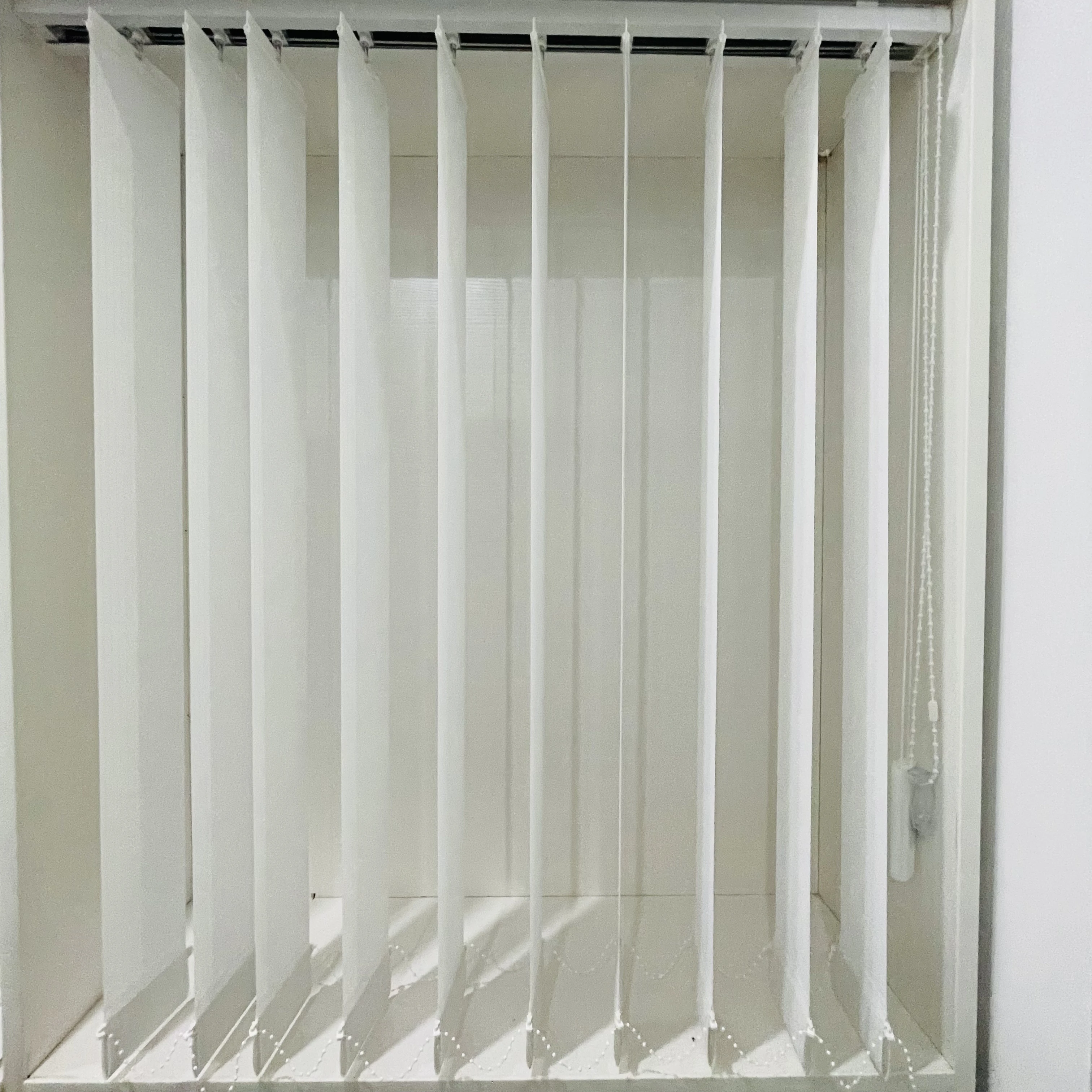 Waterproof Heatproof  Polyester fabric white  Vertical Blinds