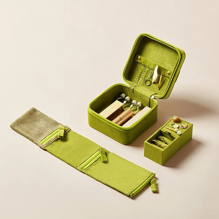 Wholesale velvet bulk jewelry storage box organizer ring box luxury portable small necklace custom velvet jewelry box