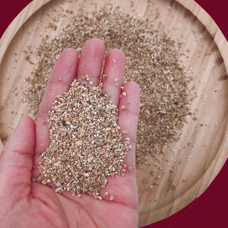 2-4mm/4-8mm Silver Expanded Vermiculite