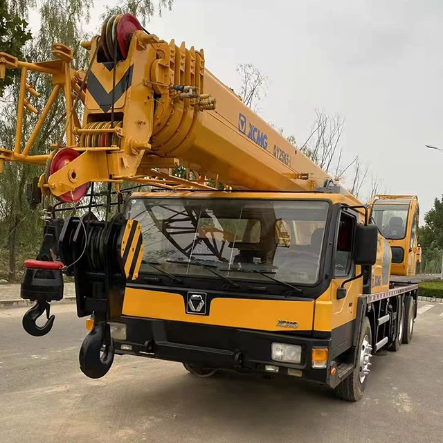 Б/у Автокран XCMG QY25k5 25 тонн Оригинальный